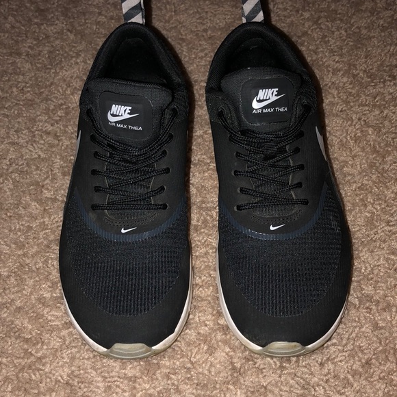 Nike Shoes - Nike Air Max Thea